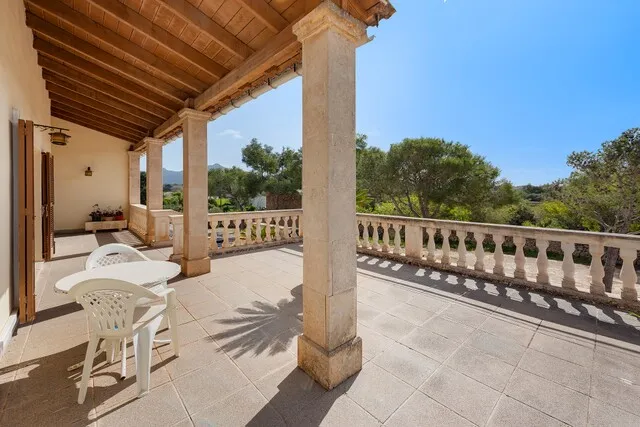 Mallorcan-style villa investment for sale in Alcudia, North Mallorca — photo 2