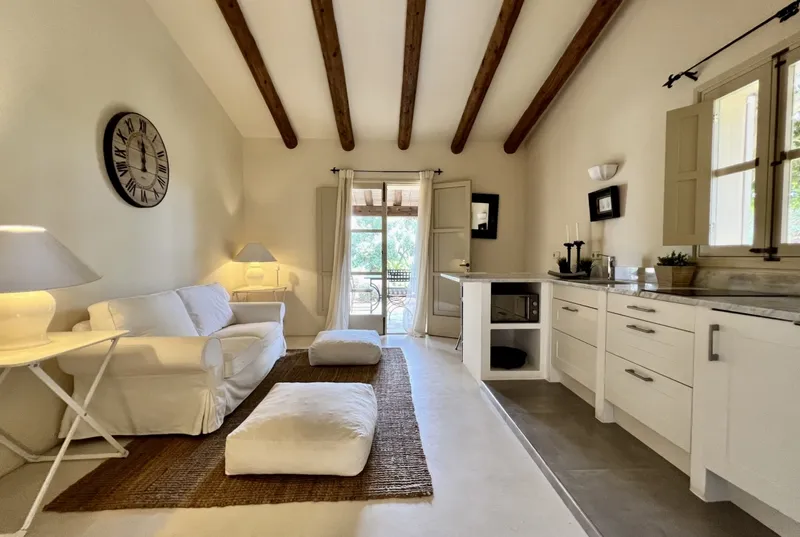 Charming rustic finca in Portocolom — photo 11