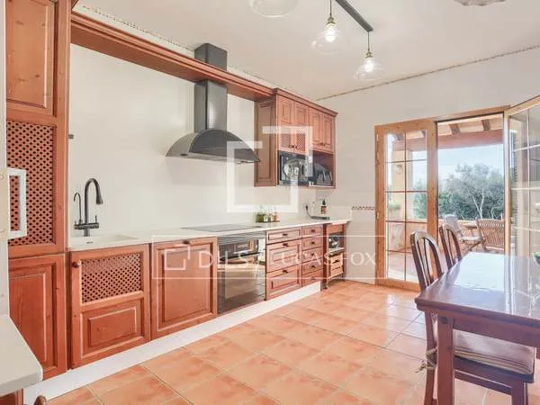 146m² house / villa with 44m² terrace for sale in Palma de Mallorca — photo 5