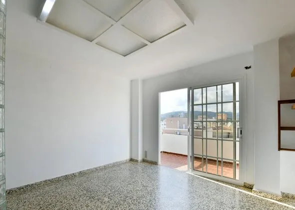 Studio for sale in Calle de Joan Crespí — photo 5