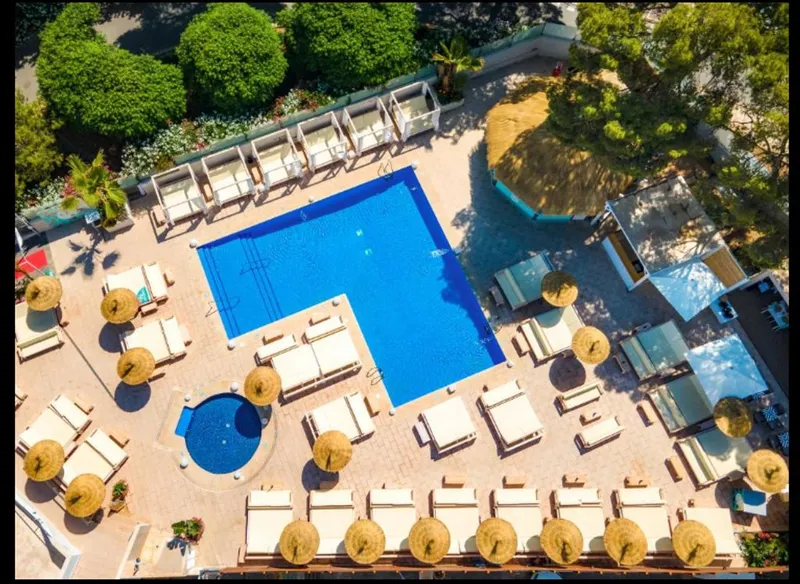 Hotel in Magaluf, Province of Balearic Islands — photo 2