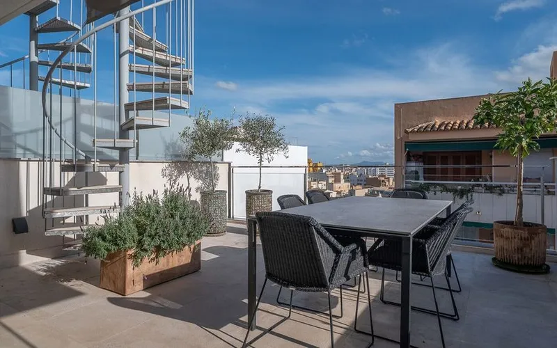Penthouse for sale in Calle Company — photo 1