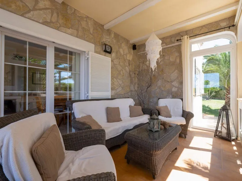 130m² bungalow with 4 rooms, sea view and pool for sale — photo 8