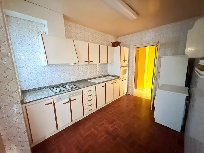AMPLITUD Y EXCELENTE UBICACIÓN JUNTO A PLAZA DE LAS COLUMNAS Y CALLE NUREDUNA · 148 m² — photo 12