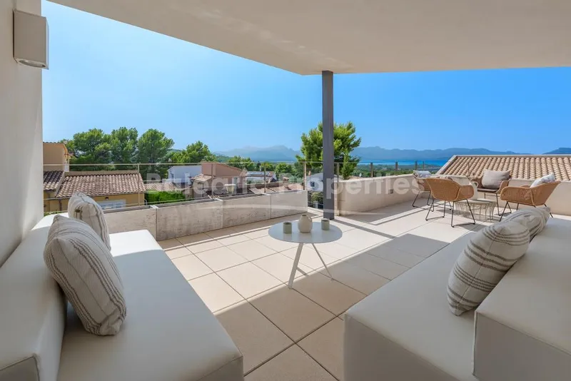 Family villa with sea views for sale in Bonaire, Alcudia, North Mallorca — photo 5