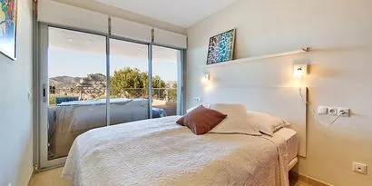 Ground floor apartment with beautiful views of the port and Dragonera Island — photo 6