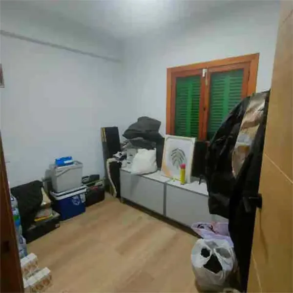 I have a deposit held until 1 October — photo 7