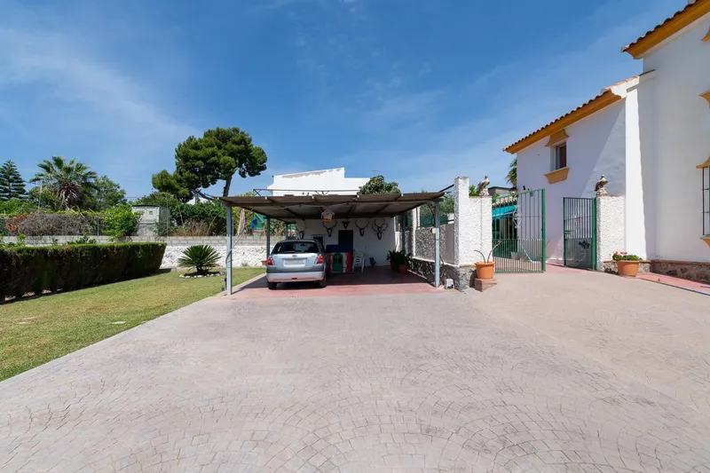 House - Alhaurín de la Torre (El Romeral-Peñón de Zapata) — photo 12