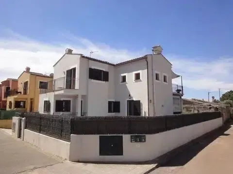 Chalet on Camí de Son Arbos — photo 2