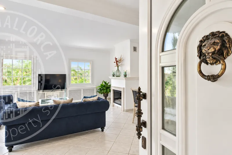 251114 – Mediterranean Villa with Guest Apartment and Letting Licence — photo 8