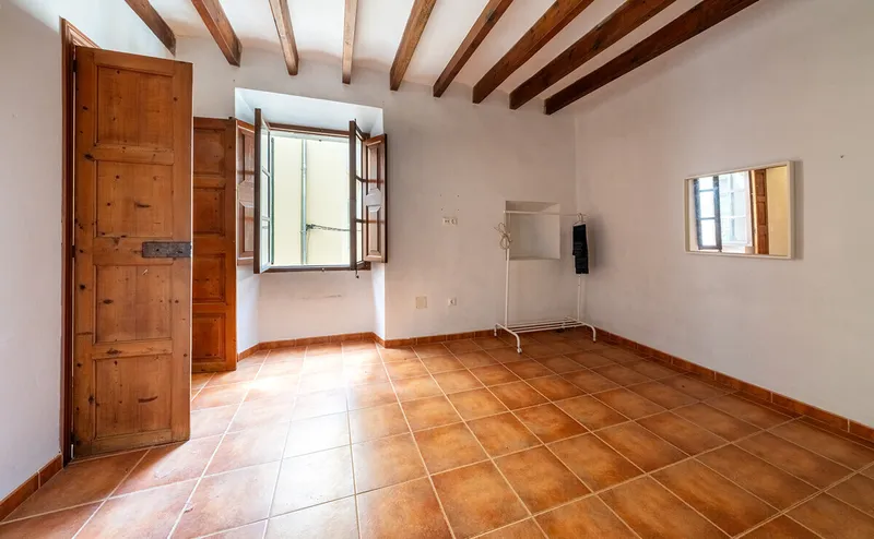 Townhouse in the heart of Sóller — photo 10