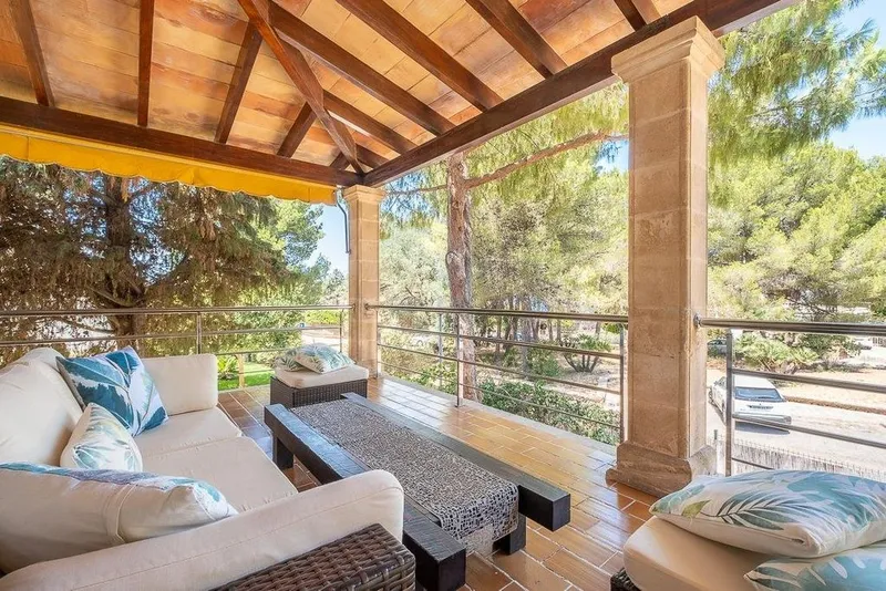Detached house in Alcúdia, province of Balearic Islands — photo 1