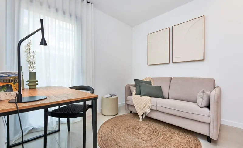Ground-floor apartment with private gardens near the sea — photo 9