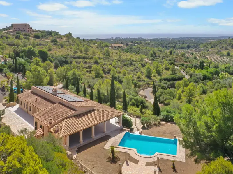 Country house in Cala Murada, Mallorca — photo 1