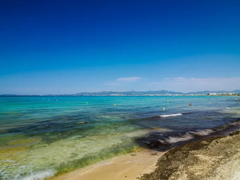Avalor Inv y Serv Inmobiliarios presents this property that offers an excellent opportunity for those looking for a property near the sea and q — photo 6