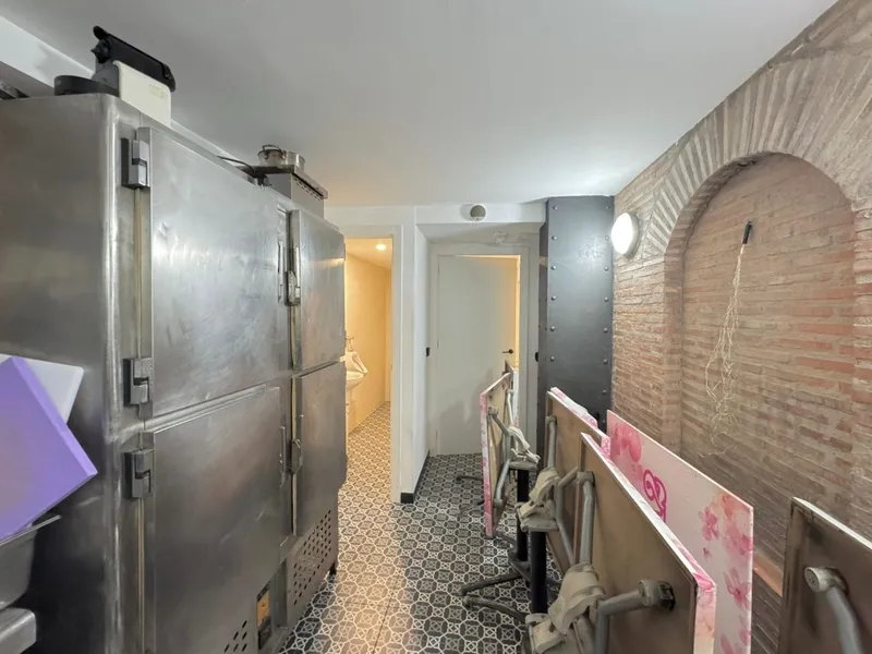 Commercial premises in Palma — photo 12