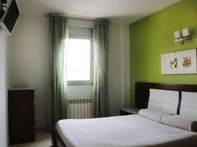 Amplitud y luz en Son Ferriol: Gran piso con terraza, dos aparcamientos y dos trasteros — photo 6