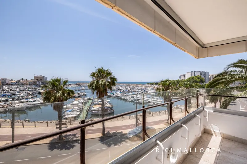 4 bedroom apartment for sale in Portixol — photo 1