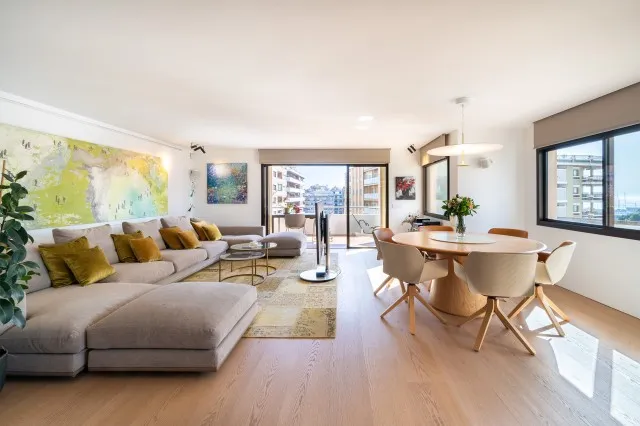 Stylishly renovated design flat with terraces in Santa Catalina — photo 1