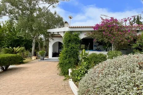 Charming finca near Sineu with panoramic views, guest apartment and 50 m² pool — photo 2
