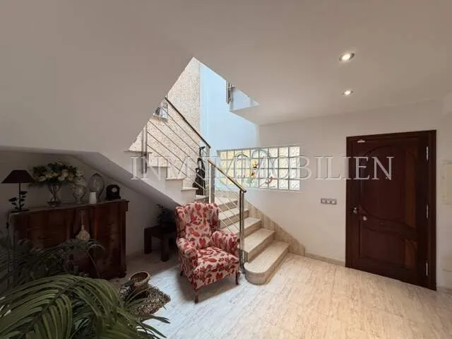 265m² Einfamilienhaus mit 3 SZ, Garage und Pool zu kaufen — photo 8
