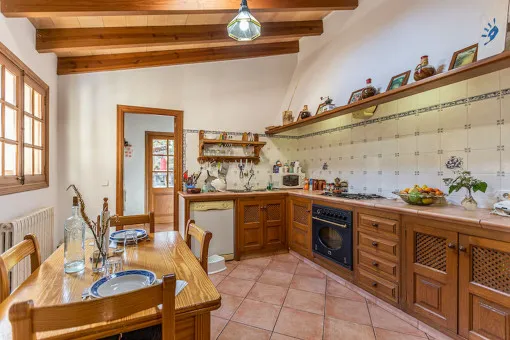Sóller: Traditional Mallorcan finca in perfect condition on the edge of Sóller — photo 7