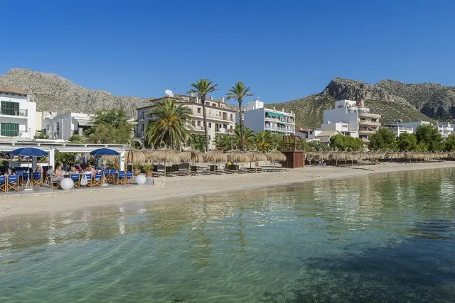 Exceptional plot with building license for sale in Puerto Pollensa, north Mallorca — photo 12