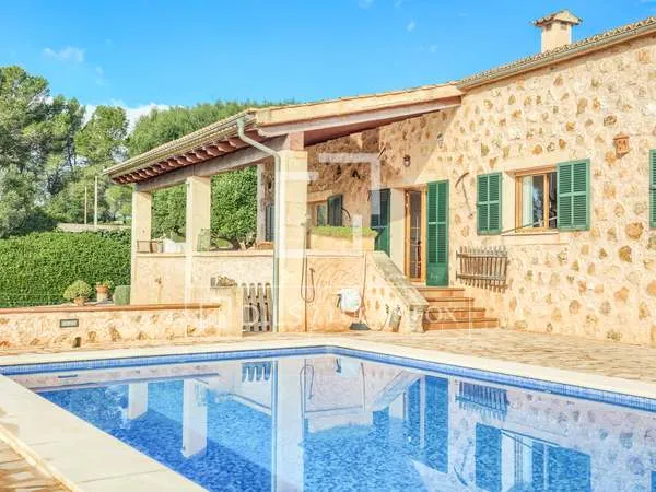 146m² house / villa with 44m² terrace for sale in Palma de Mallorca — photo 3