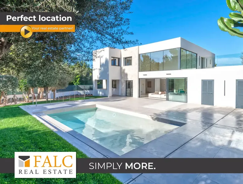 This beautiful villa in Nova Santa Ponsa with pool is located in a quiet and exclusive residential area of Mallorca, near the Club Ná — photo 1