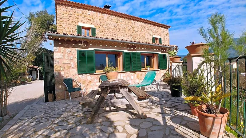 Stone house with land in Sóller — photo 3