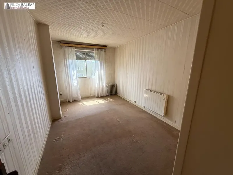 We present a magnificent sixth floor located in the coveted area of Nou Llevant, Palma de Mallorca. This property has a surface area — photo 12