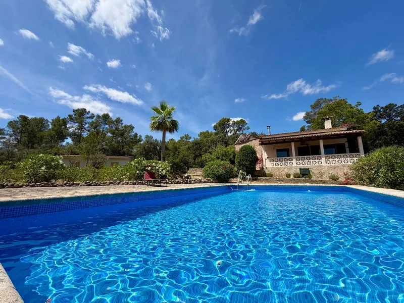 13,531 m² finca with 4 bedrooms, 2 bathrooms and pool for sale — photo 2
