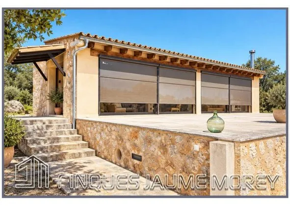 Estate in Calle del Rei Jaume I, 3, Costitx — photo 1