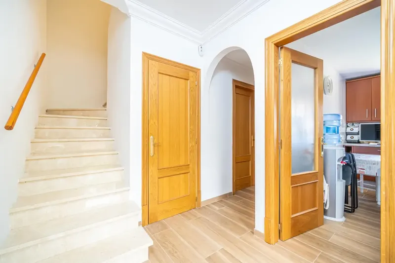 Magnificent semi-detached house in the quiet and sought-after area of Badia Gran (Llucmajor), ideal for families looking for space, comfort and quality of life near the sea — photo 8