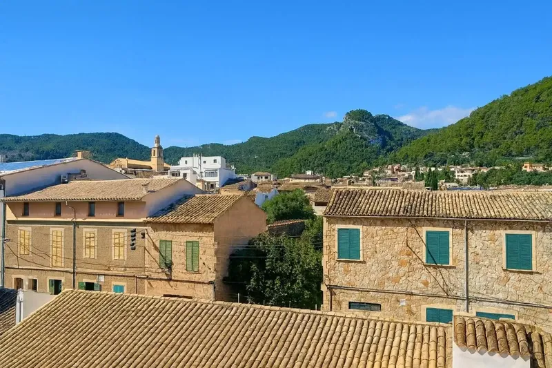 3-bedroom apartment in private residential complex with communal pool - Alaró, Raiguer region — photo 1