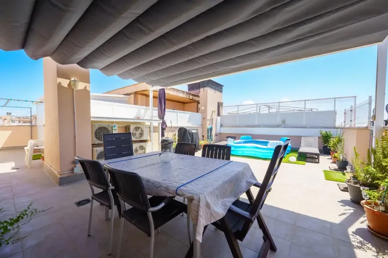 If you are looking for a renovated, comfortable home with a spectacular outdoor space, this duplex penthouse in the Son Rullán area is an opp — photo 5