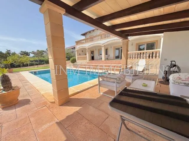 260m² detached house with 5 bedrooms, pool & sea views for sale — photo 5