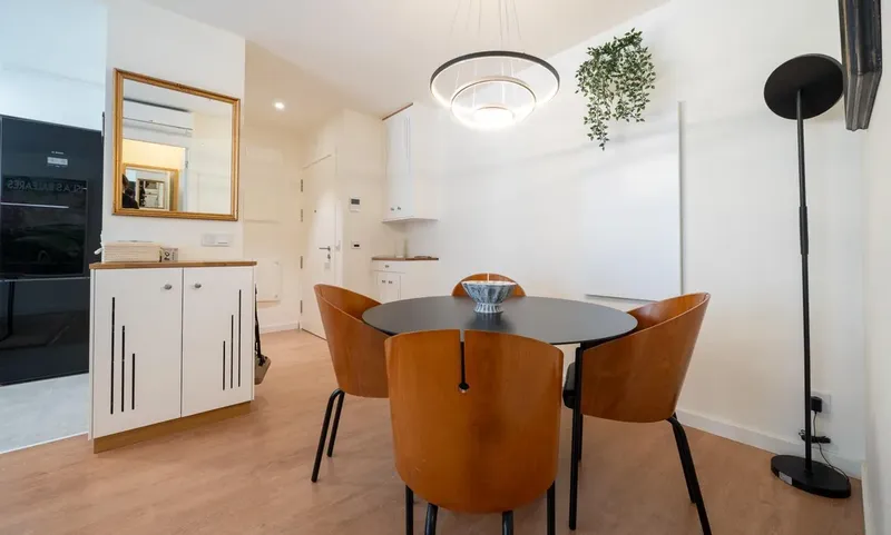 Modern semi-new apartment in Nou Llevant with 1 bedroom — photo 3
