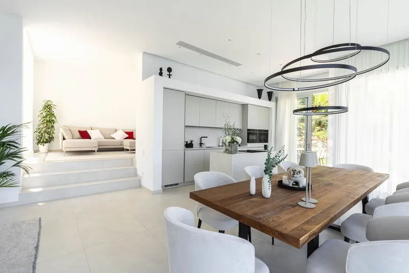 Seafront Villa for Sale in Santa Ponsa — photo 3