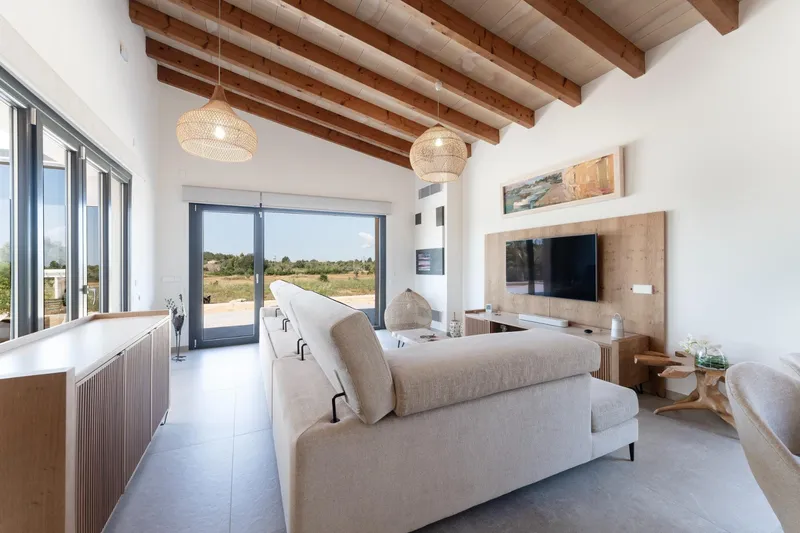 Reformed rustic finca in Sencelles — photo 8