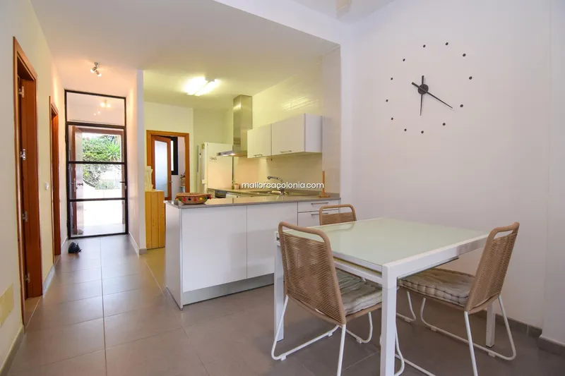 Village house in Colònia de... — photo 4