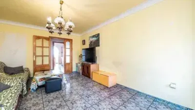 Apartment in La Soledat — photo 5