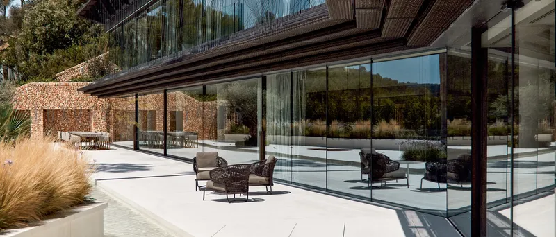 Unique modern villa in Son Vida — photo 1
