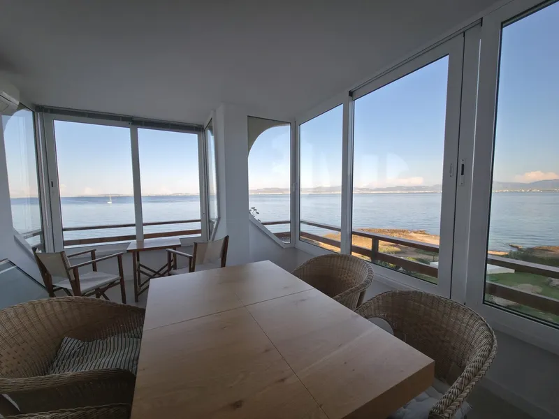 Apartment in Cala Blava facing the sea, for temporary rent. — photo 8
