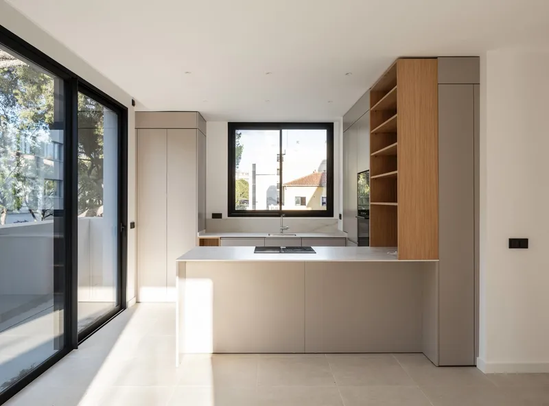 Designer apartment for sale in Palma, new build with large, sunny terrace — photo 1