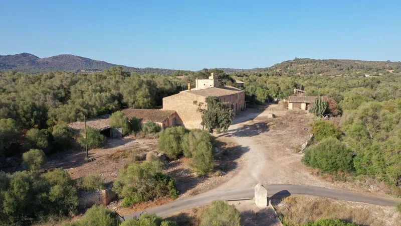 Typical Mallorcan Manor House in Sant Llorenç des Cardassar with the possibility of a [...] — photo 1