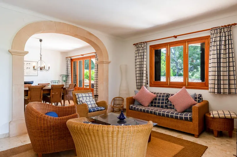 170m² villa with 3 bedrooms, garage, sea views and pool for sale — photo 7