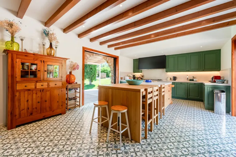Impressive estate in Colònia de Sant Pere offering total privacy with magnificent sea and mountain views — photo 9