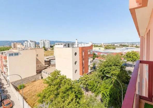 Flat / apartment in Miquel Capllonch, Camp Redo, Palma de Mallorca — photo 1