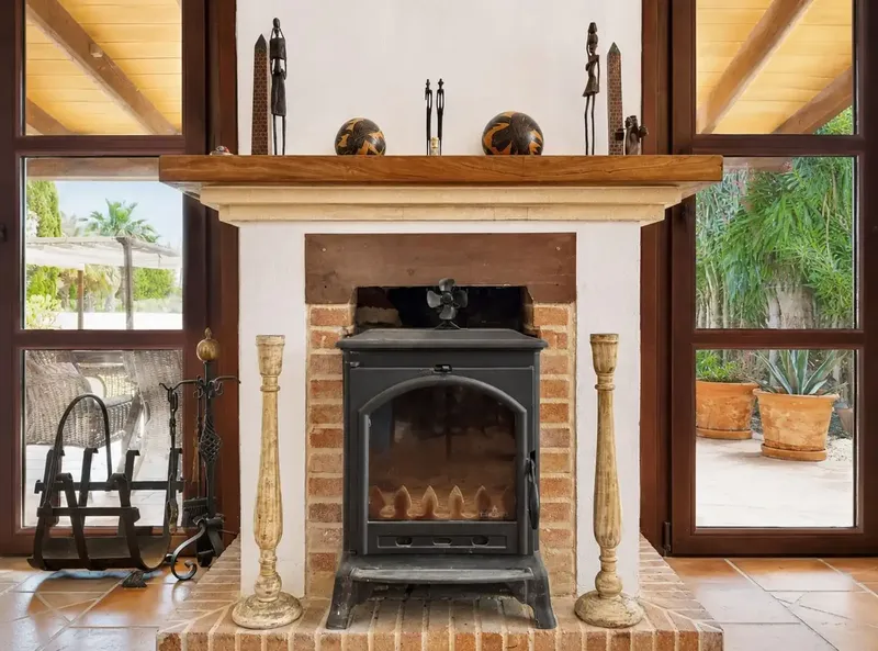 With ETV license! A place of absolute well-being is this charming 372 m2 finca in Puerto Pollensa on a plot of approx. 7,600 m2 with — photo 5